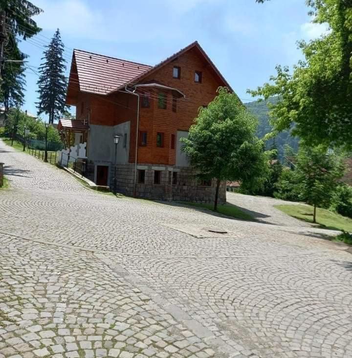 Casa De Oaspeti Kinga'S Crown Băile Tusnad Εξωτερικό φωτογραφία